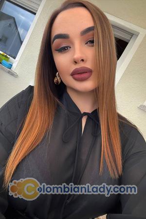 223075 - Nataliia Age: 27 - Ukraine