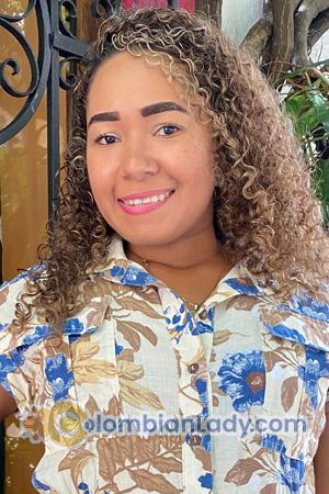 223204 - Karina Age: 26 - Colombia