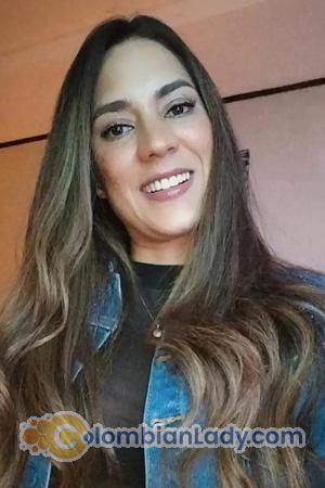 223221 - Maria Fernanda Age: 29 - Costa Rica