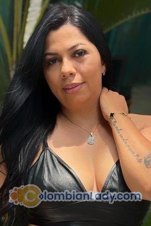 223577 - Tatiana Age: 38 - Colombia