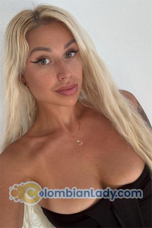 223690 - Ekaterina Age: 38 - Russia