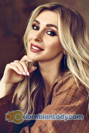 224353 - Anastasiia Age: 33 - Ukraine