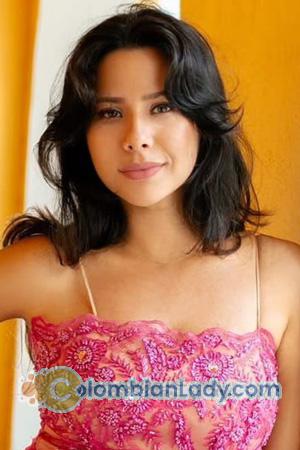 224474 - Yesica Age: 33 - Colombia