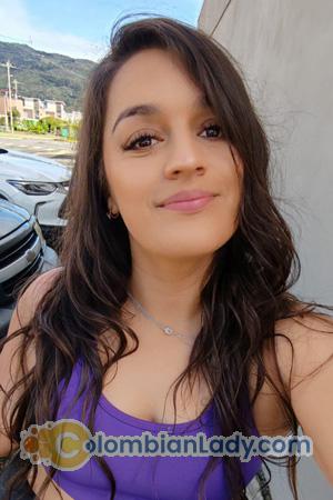 224498 - Raquel Age: 34 - Costa Rica