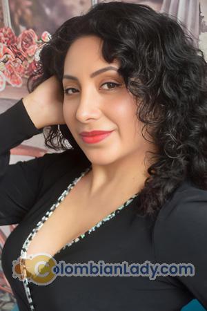 224740 - Brenda Age: 44 - Peru