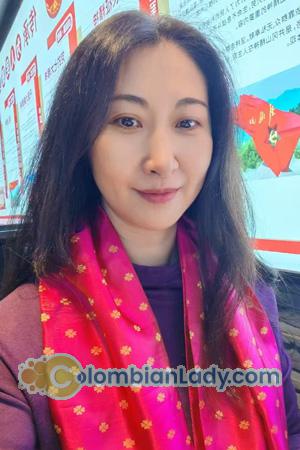 224769 - Faye Age: 56 - China