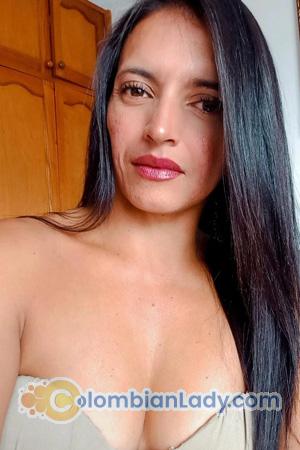 225433 - Bibiana Age: 38 - Colombia