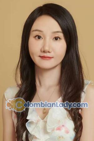 225692 - Phoebe Age: 43 - China