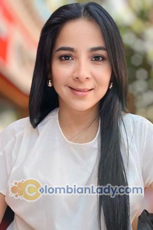 225772 - Karoll Age: 41 - Colombia