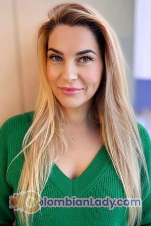 225973 - Svitlana Age: 48 - Ukraine