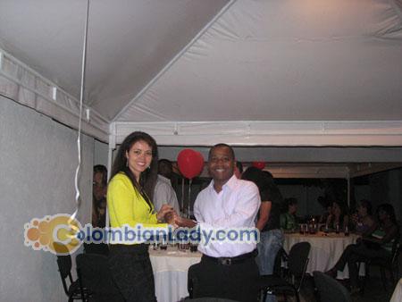 sexy-latin-women-029