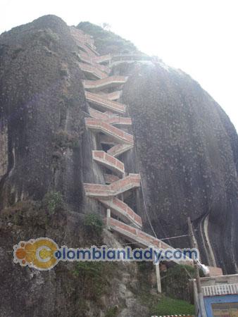 sexy-latin-women-036