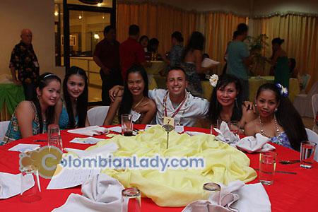 women-of-philippines-114