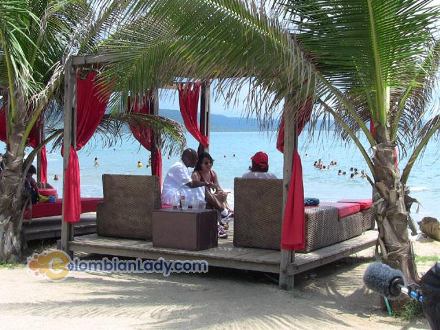 latin-women-barranquilla-colombia-0918