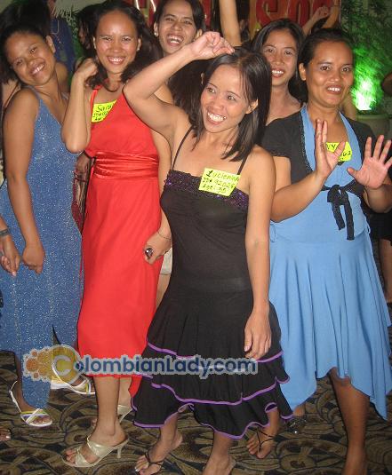 Philippine-Women-1176