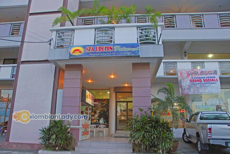 Philippines-women-1595