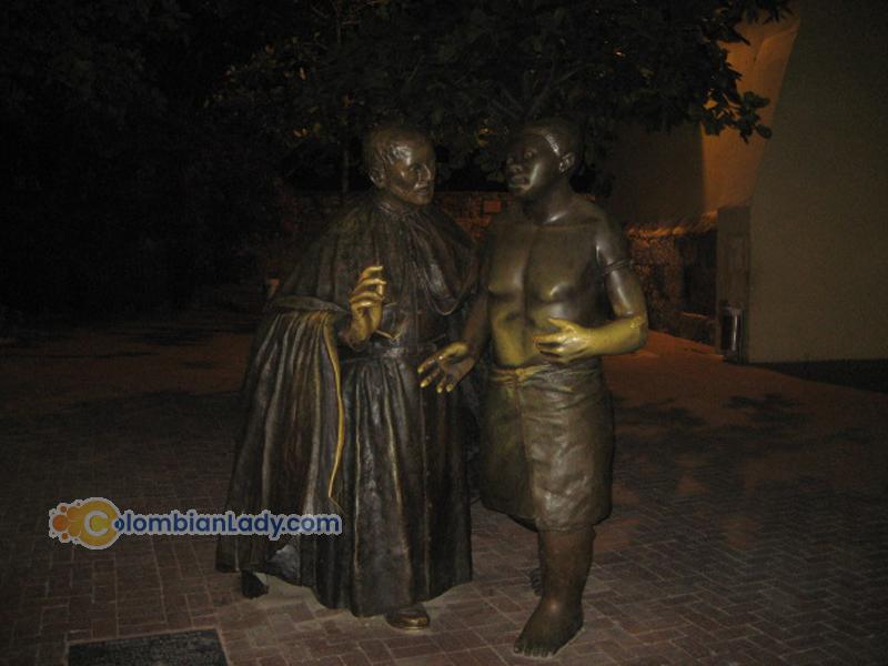 colombian-women-city-tour-18