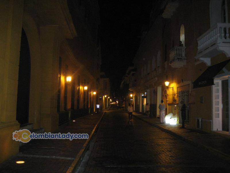 colombian-women-city-tour-20