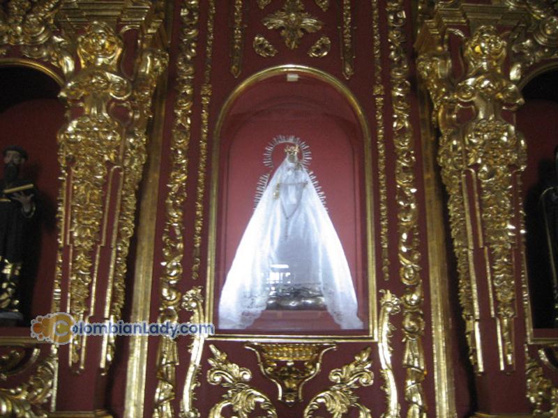 colombian-women-city-tour-5